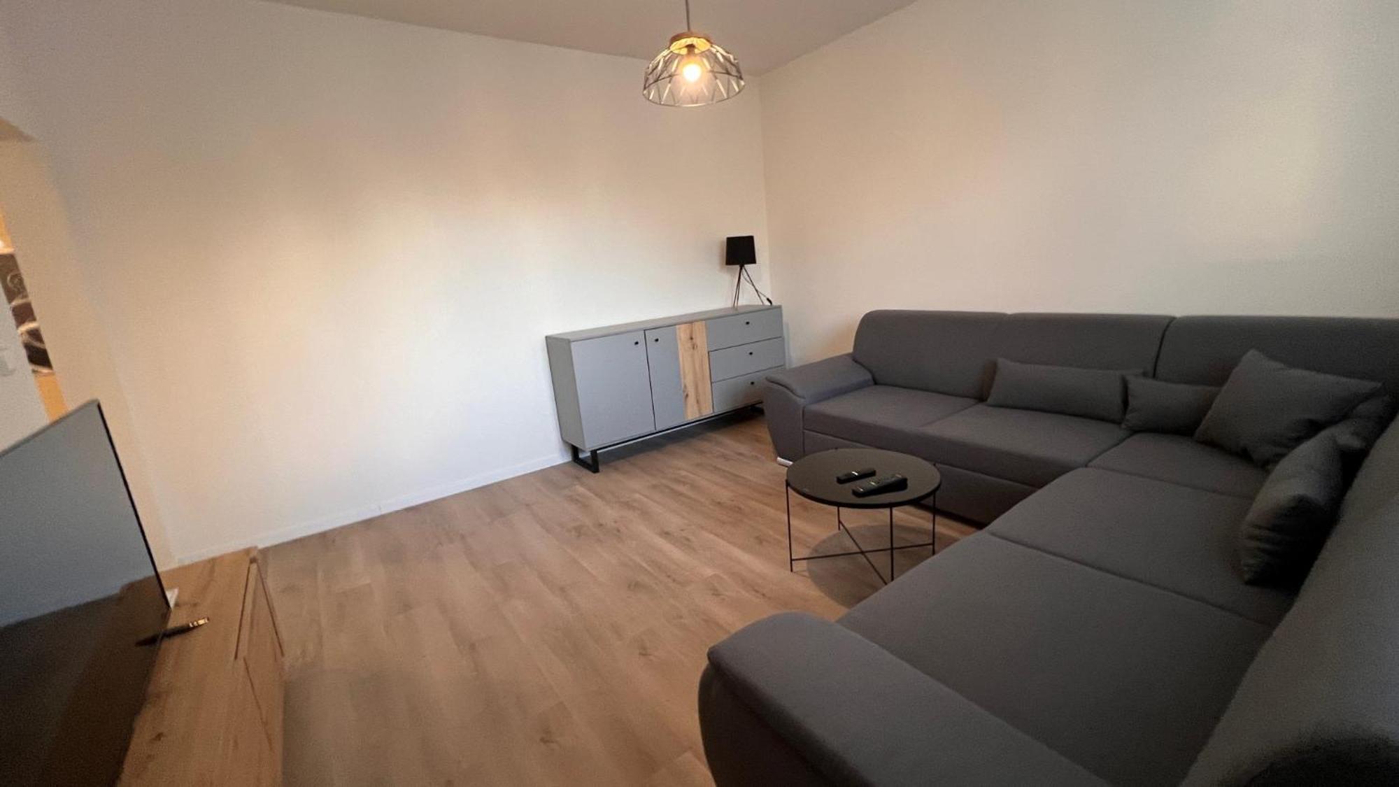 Apartment Air Conditioned 3 Apartment, Near Technopol Bratislava