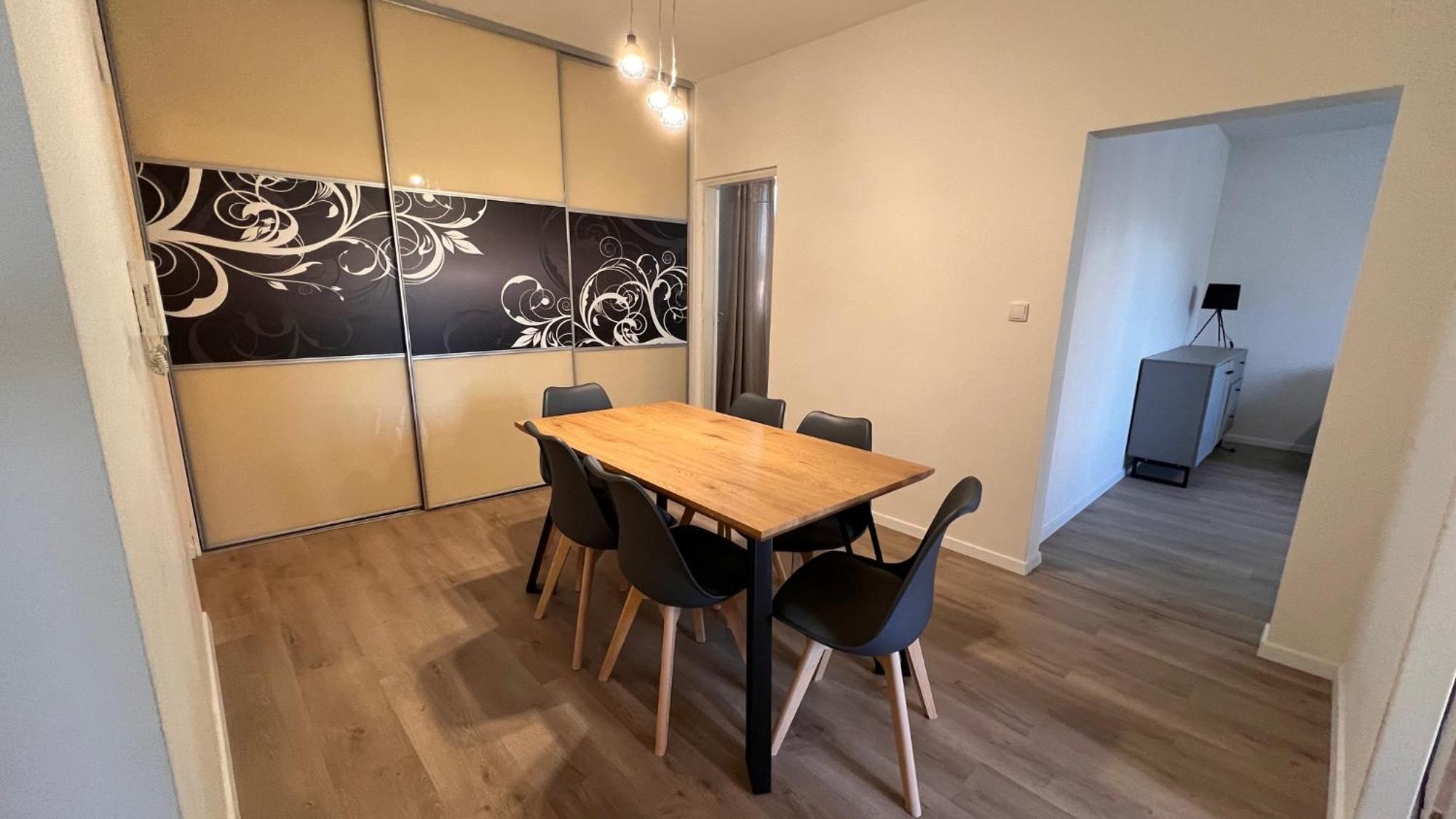Air Conditioned 3 Apartment, Near Technopol * Bratislava