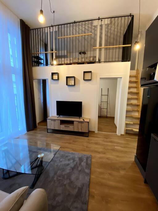 Kramare 303 * Bratislava
