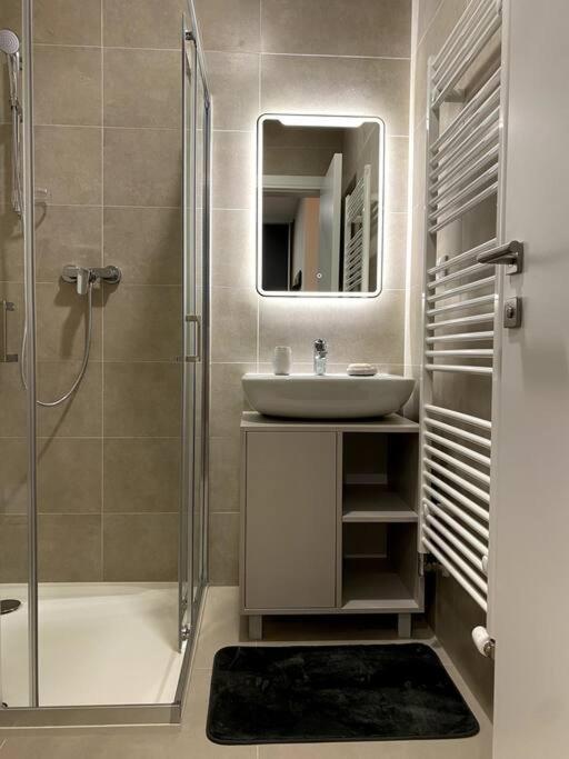 Kramare 303 Apartment *