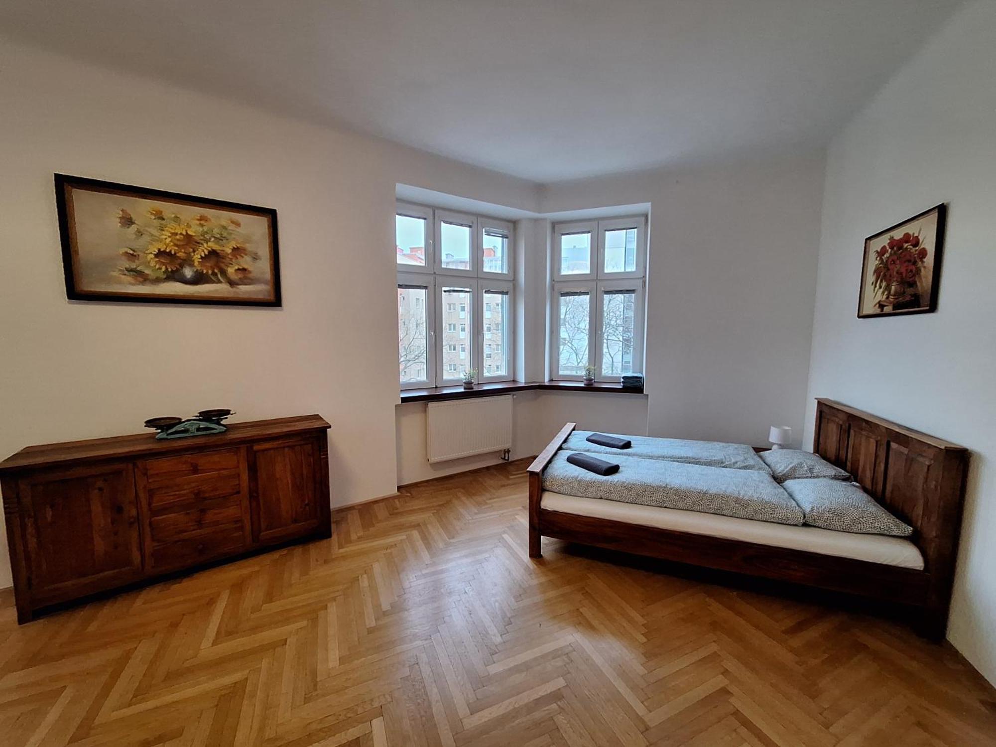 Sarlot Bratislava