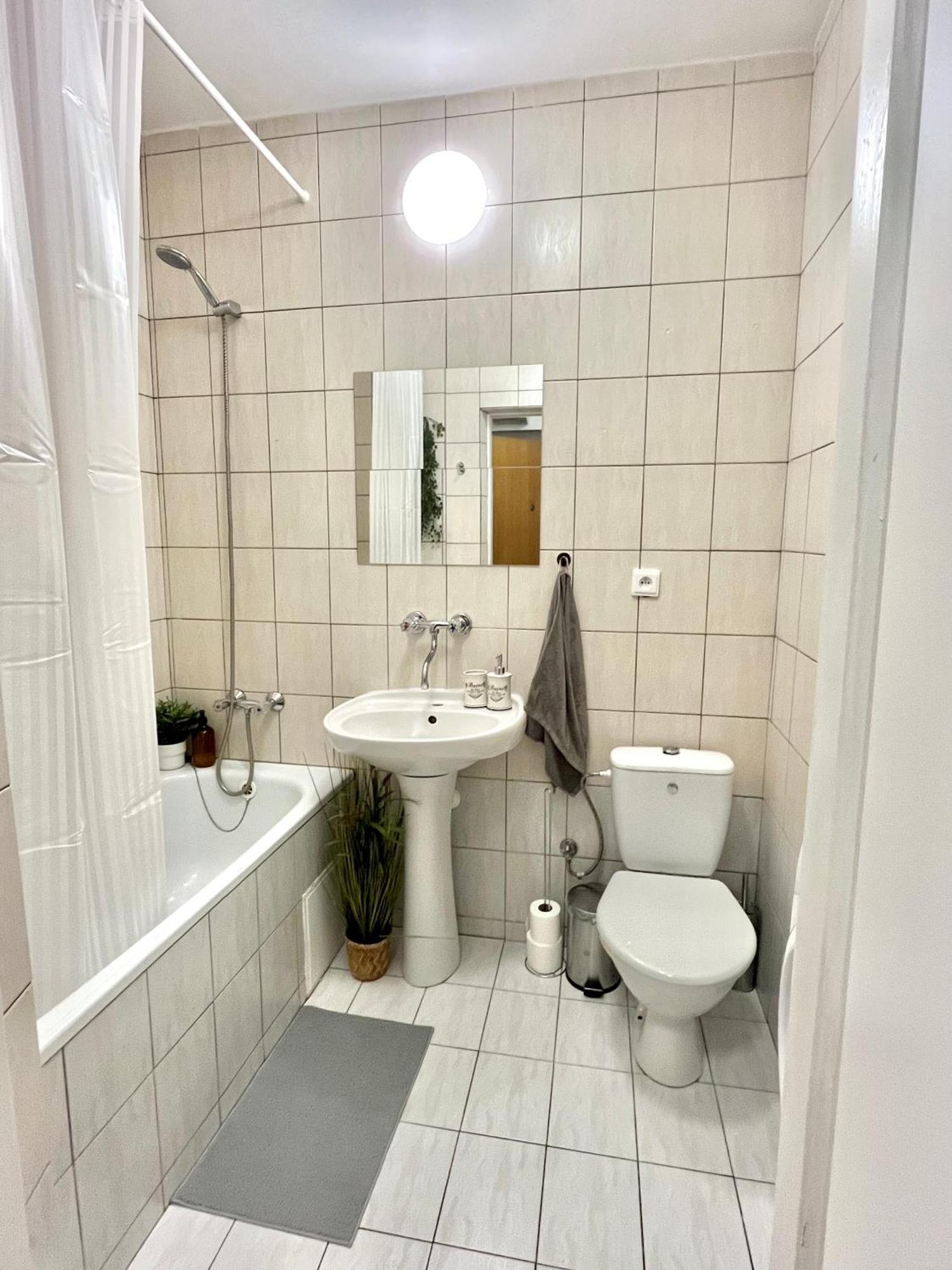 Simona - Old Town Apartment *