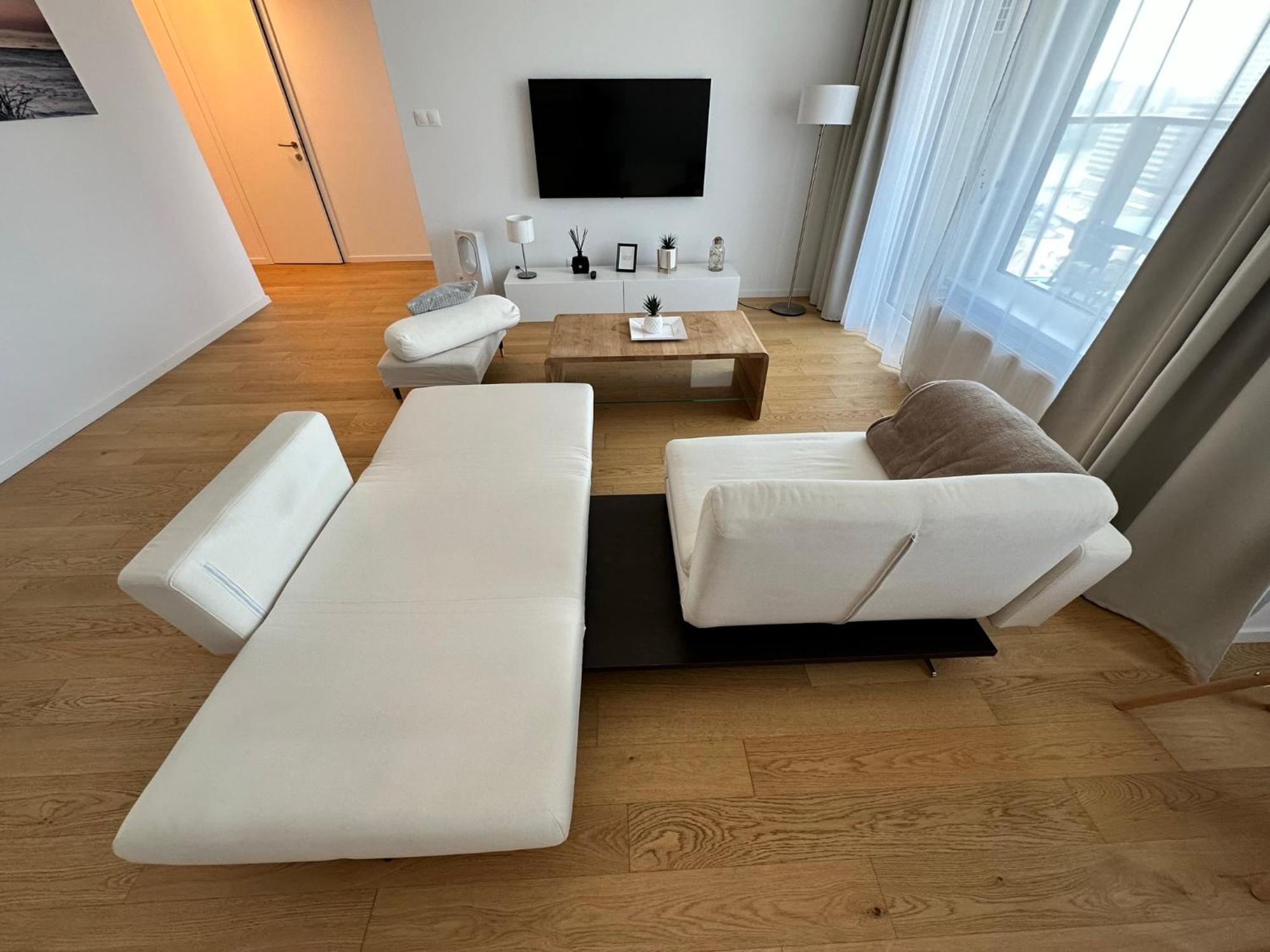 Apartment Vyhlad Na Mesto, 24. Poschodie, Free Parking