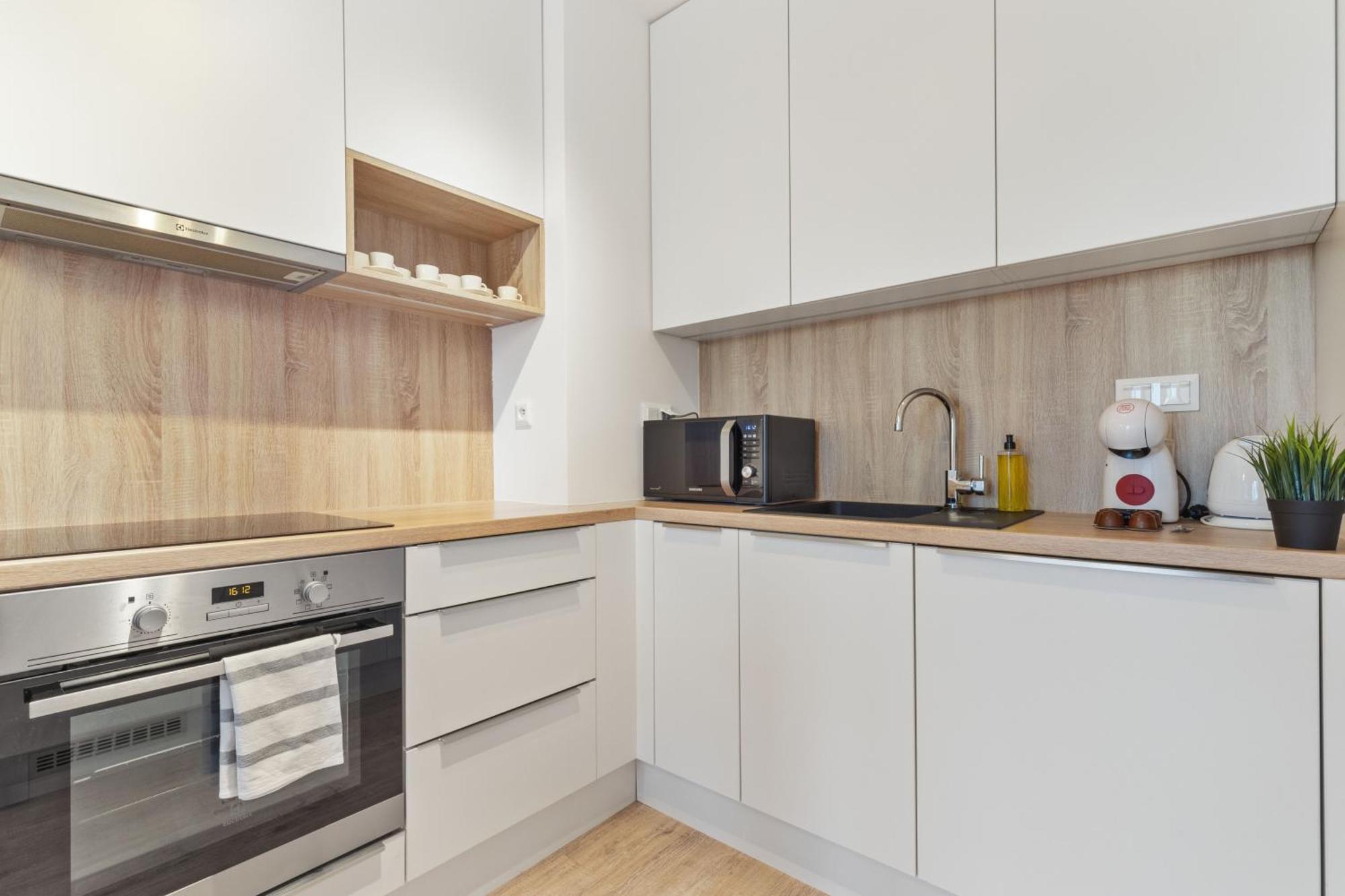 Lam Safari - Balcony - Ac - Free Parking Bratislava