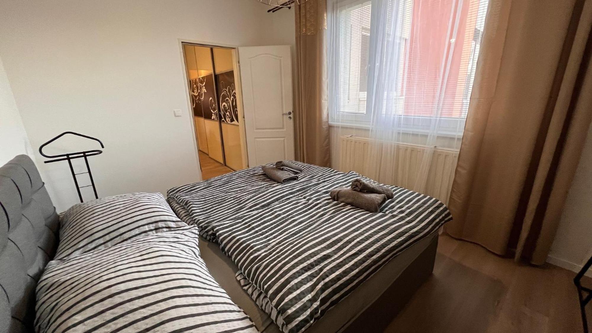 Air Conditioned 3 Apartment, Near Technopol Bratislava