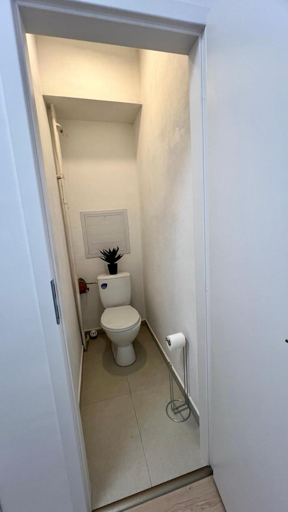 Apartmán Priestranny Apartman Blizko Centra Bratislava