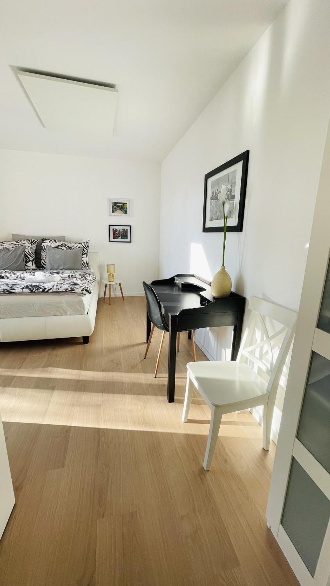 House Flow, 3 With Terrace, Free 2 Parking Bratislava