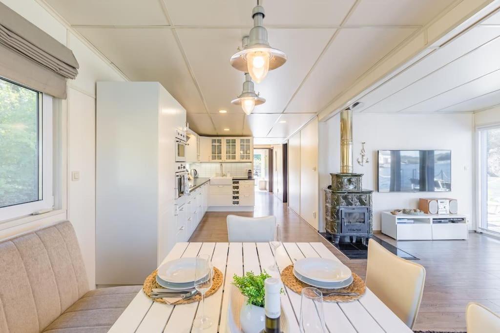 Ocarujuci Houseboat Na Dunaji Holiday home