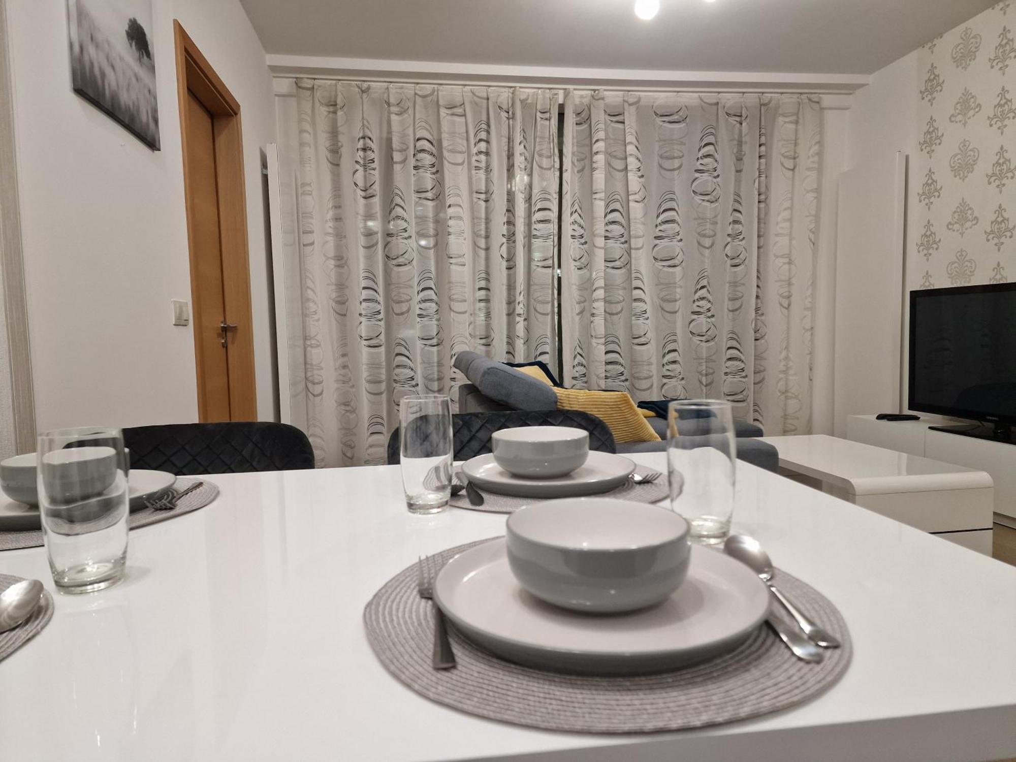 Apartment Stylish Panorama Family