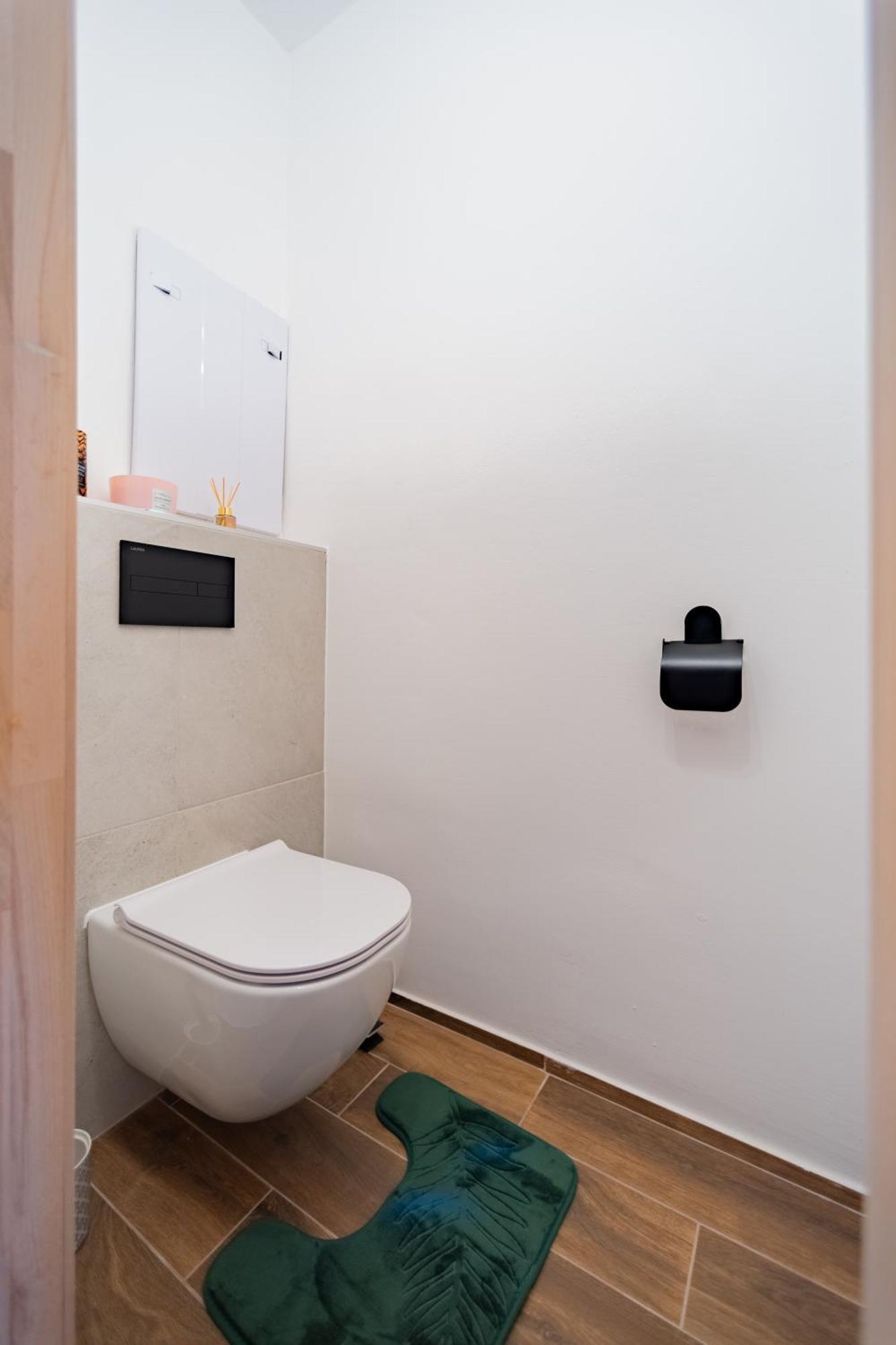 Appartamento Barbyb - With Free Parking Bratislava