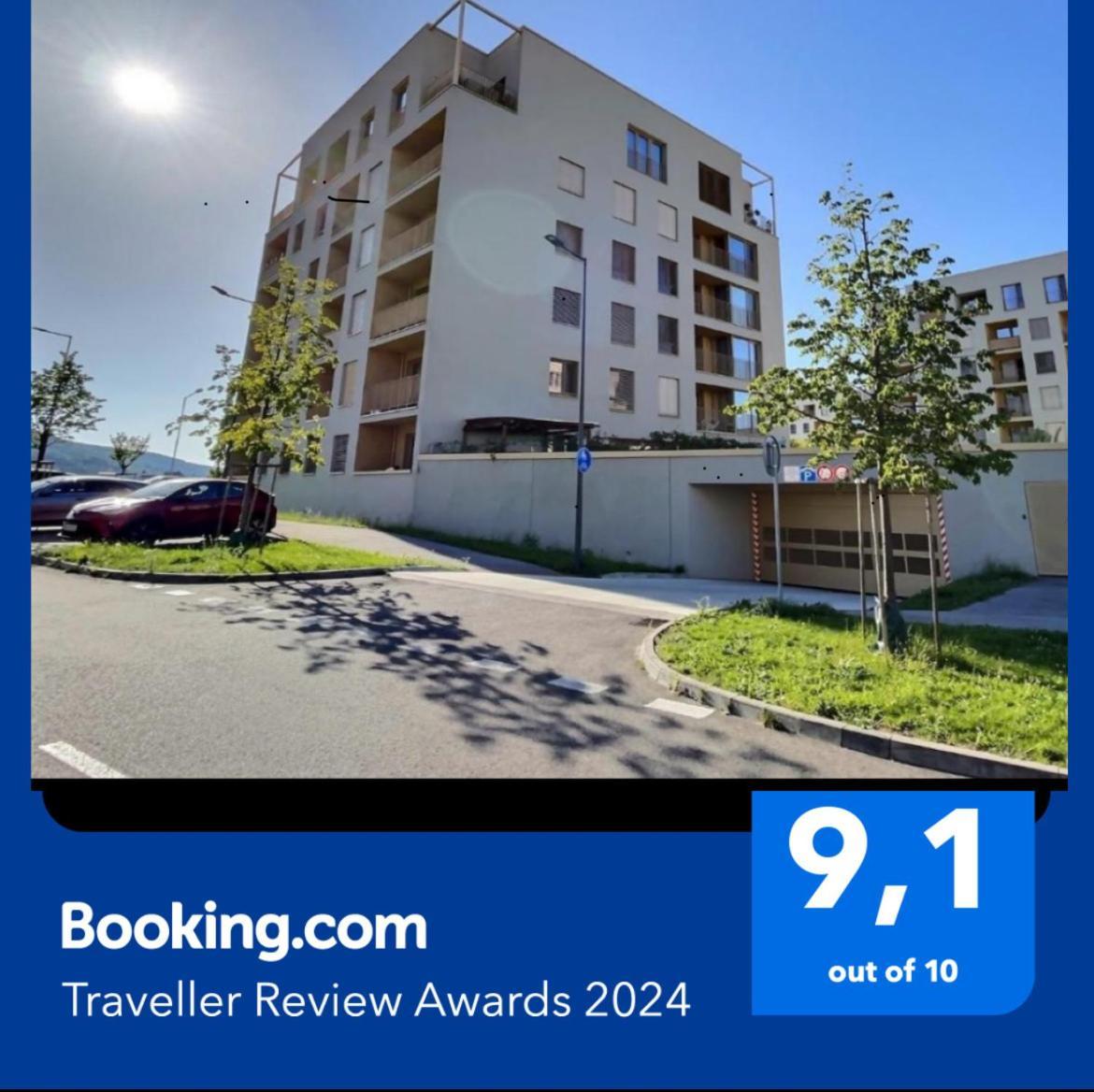 Free 1x Parking And Free Wifi New Suncatcher * Bratislava