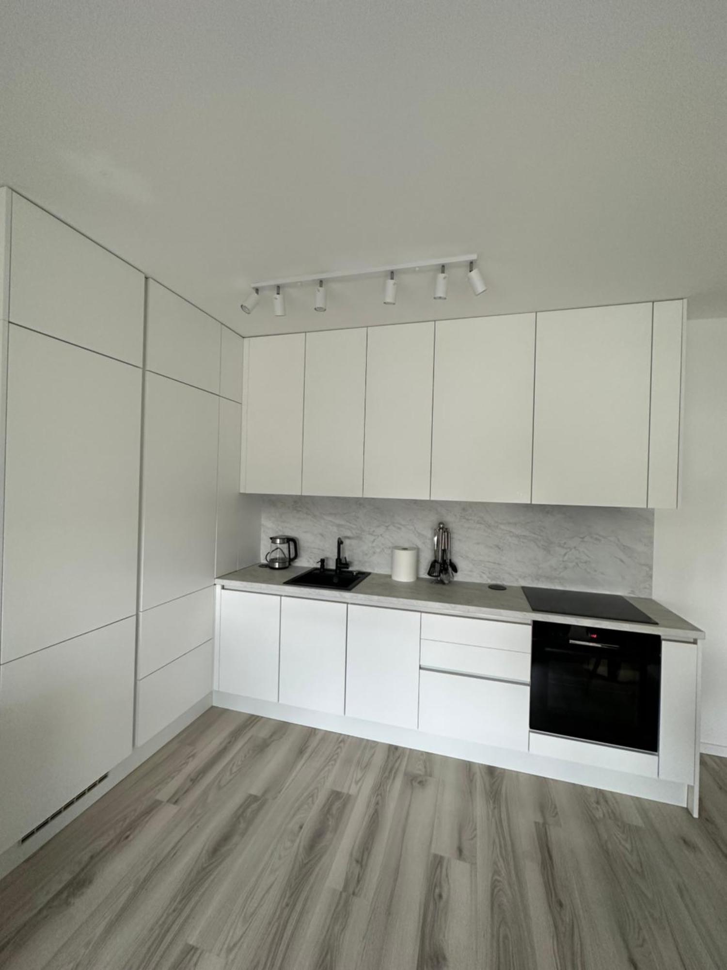 Ein Park With Free Parking Apartment Bratislava