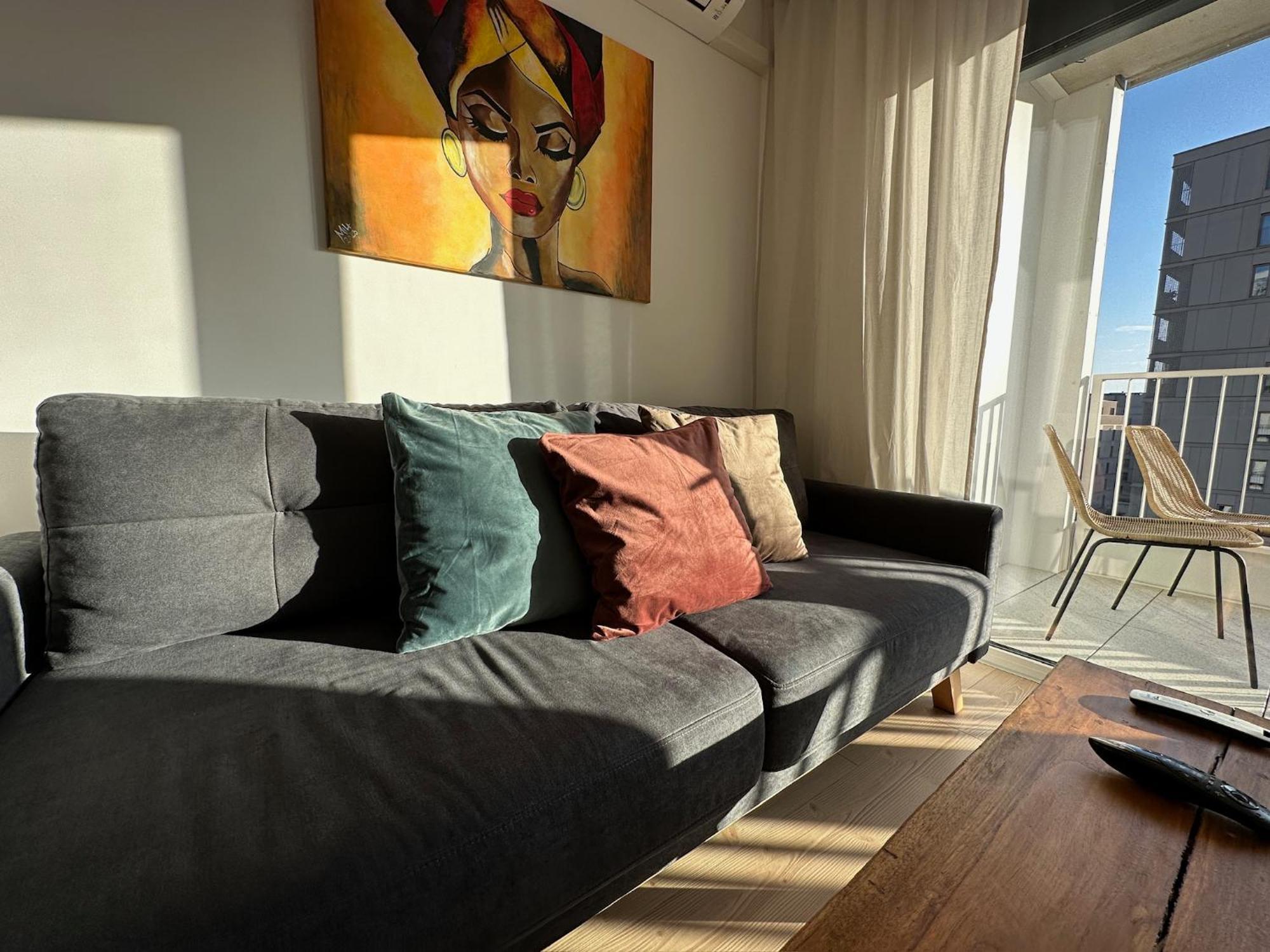Citycentre With Free Parking Apartment *