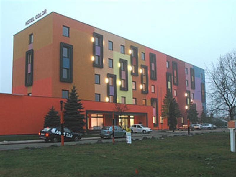 Hotel Color 3*