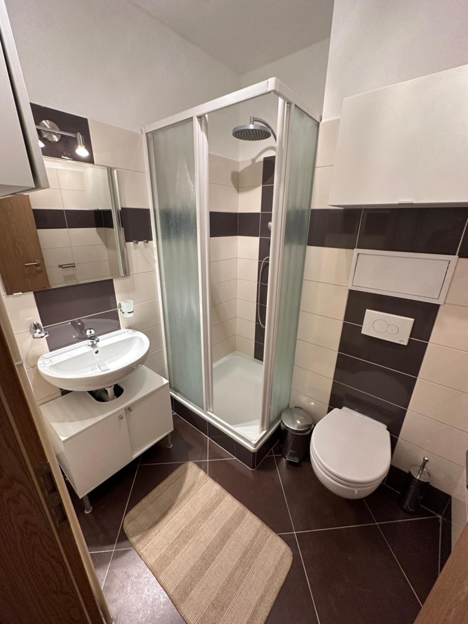 Private 1km From Center Apartment Bratislava