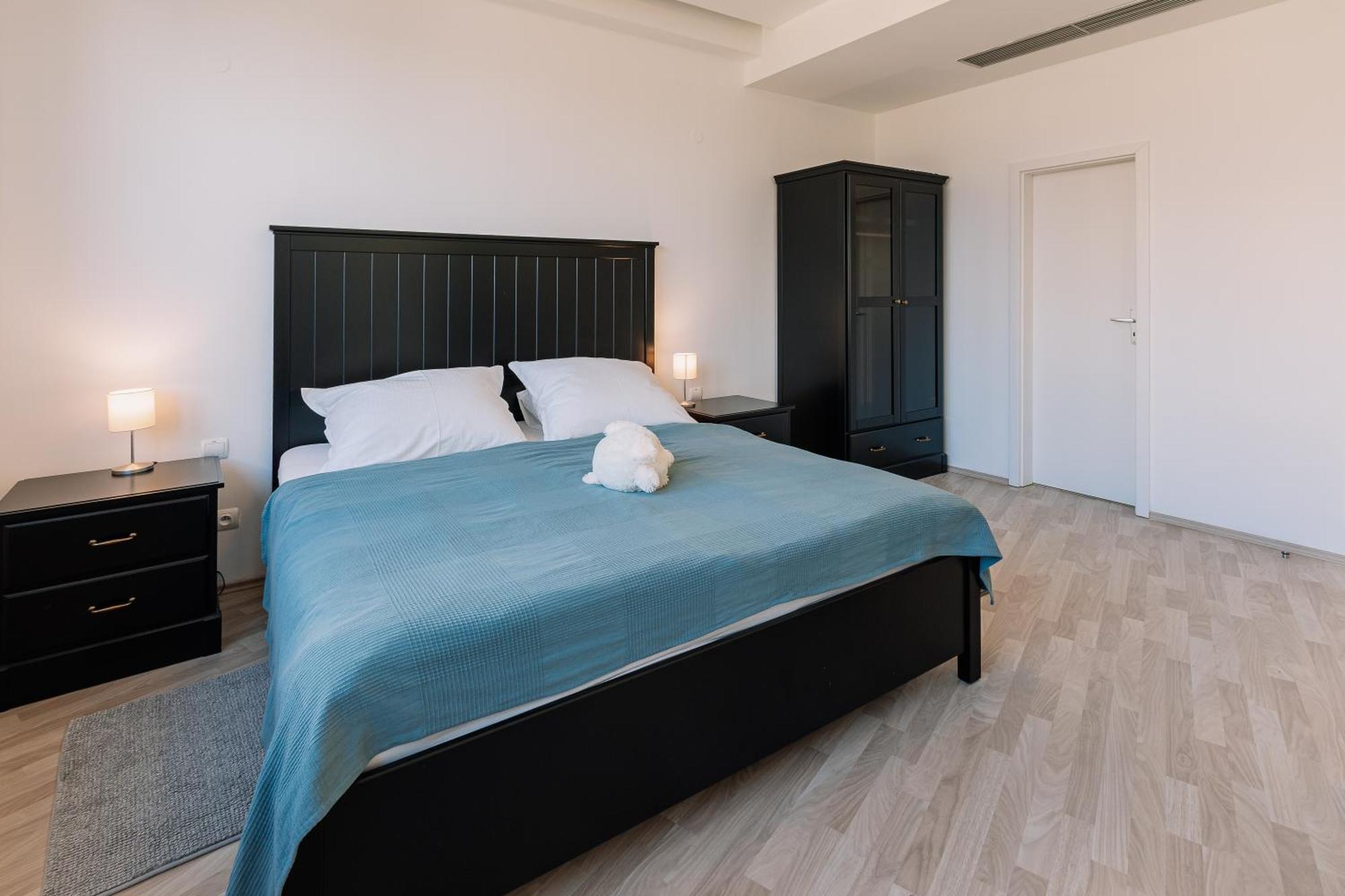 Stayinbratislava * Pressburg
