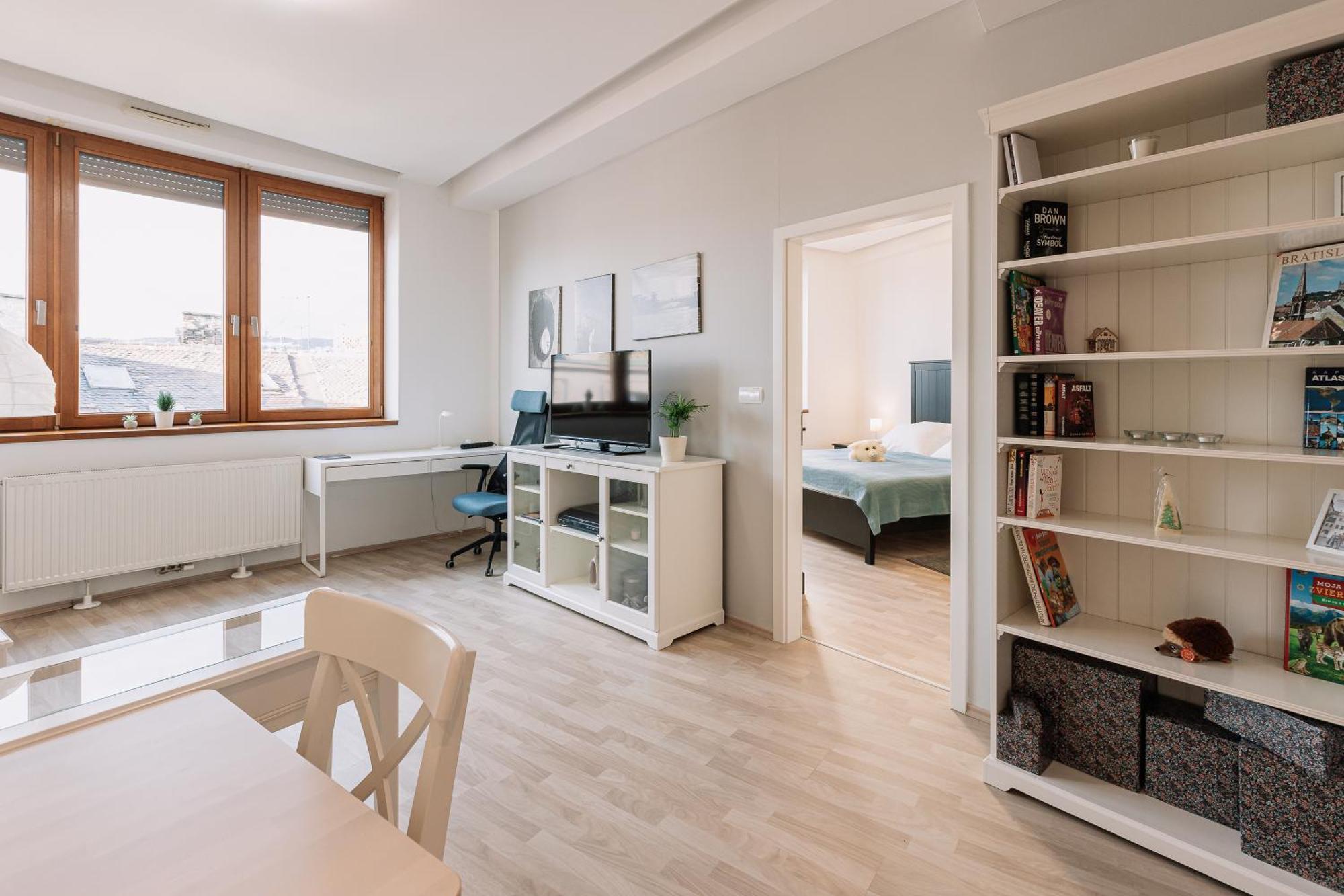 Stayinbratislava Apartment *