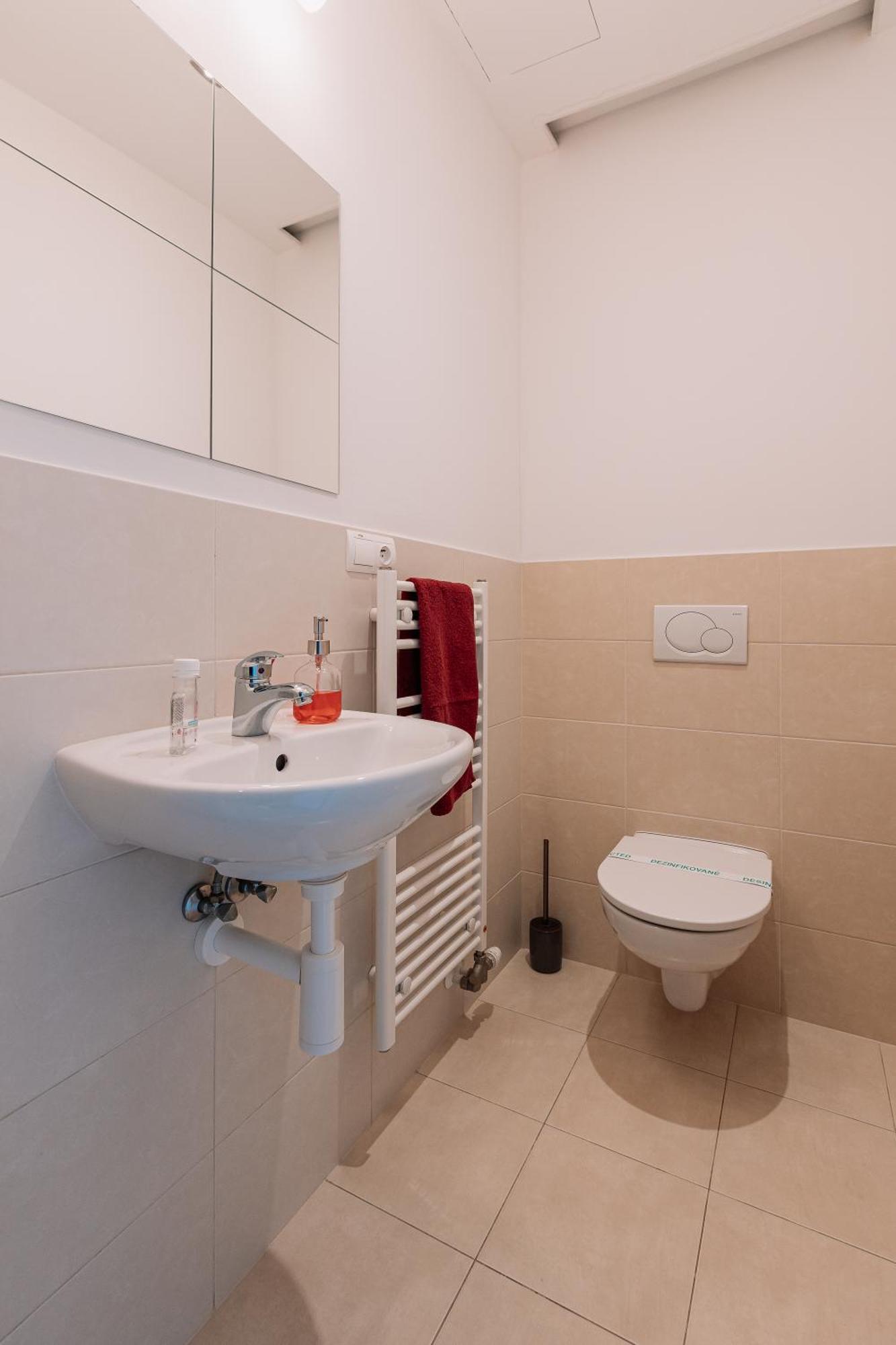 Apartment Stayinbratislava *