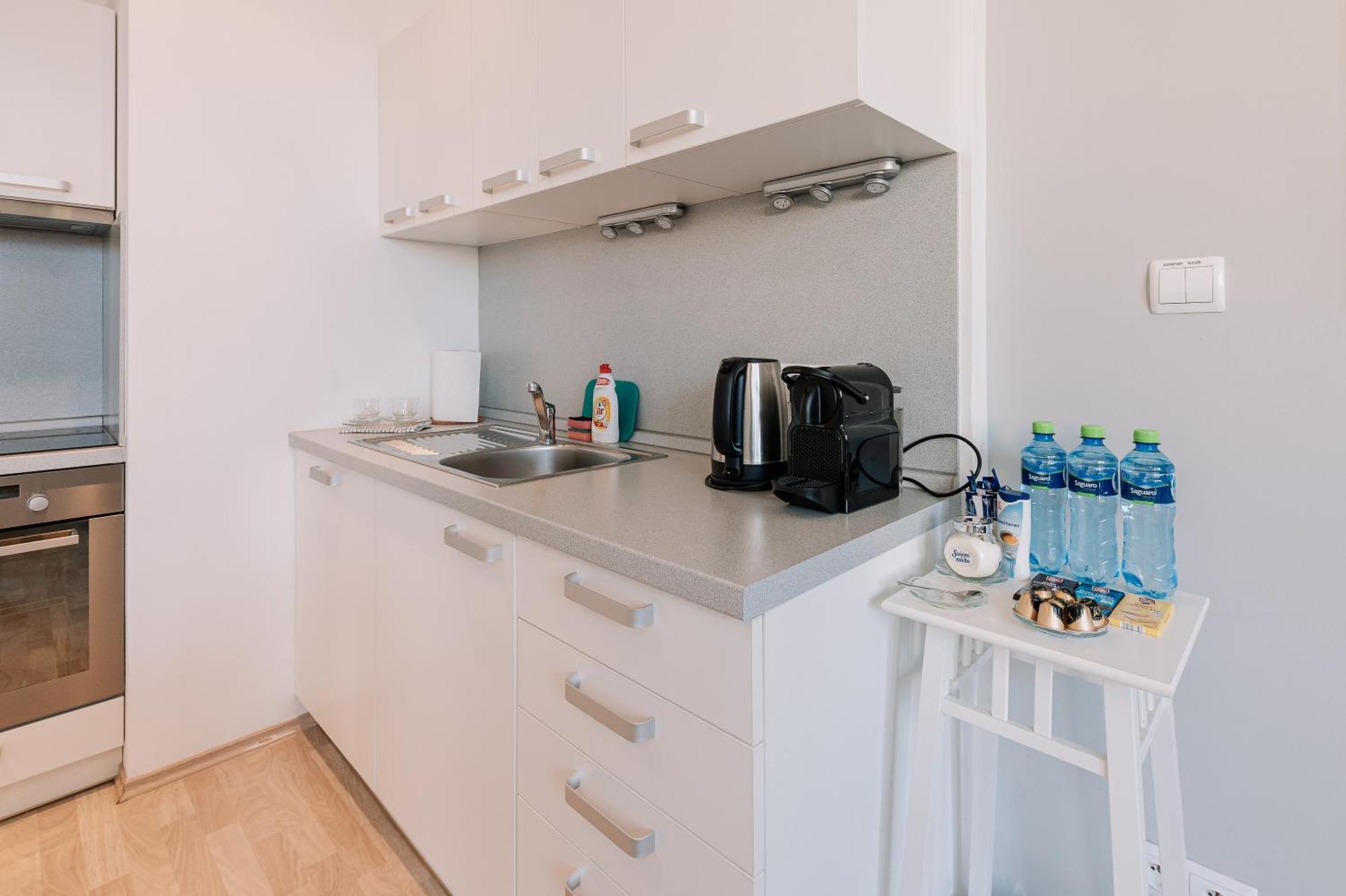 Stayinbratislava Apartment *