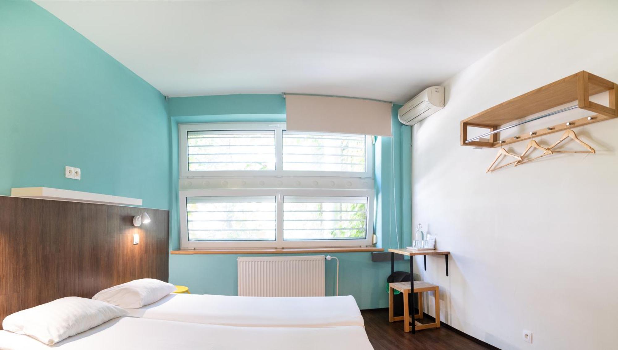 Hostel Safestay Presidential Palace Bratislava