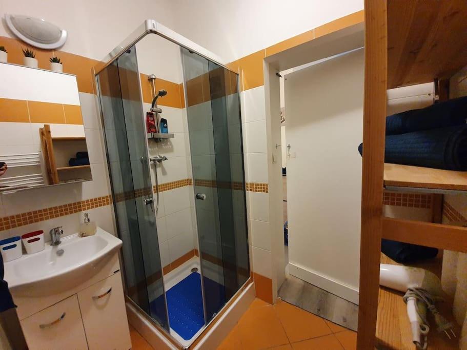 Apartment Stylish & Quiet Next To Presidential Palace Bratislava