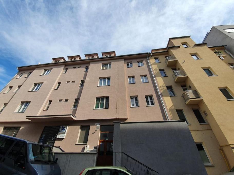 Stylish & Quiet Next To Presidential Palace Bratislava