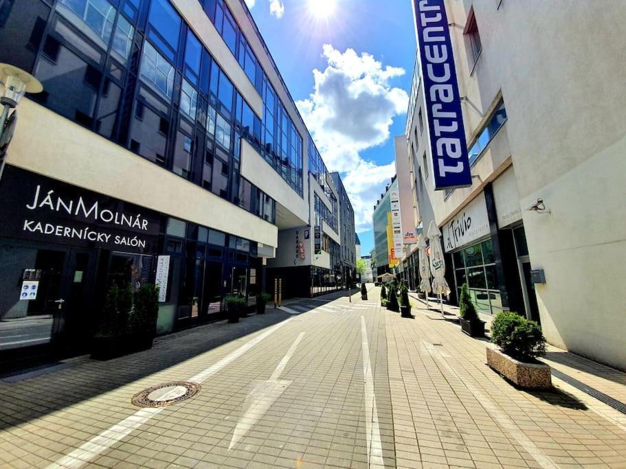 Stylish & Quiet Next To Presidential Palace Apartment *