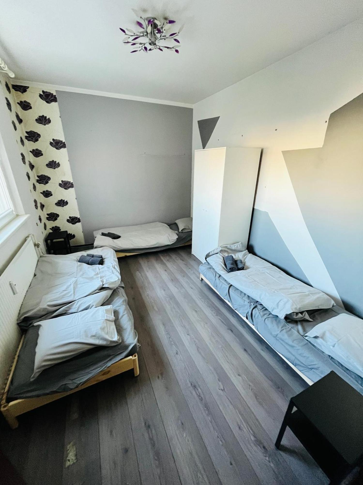 Apartment Free Wifi - Harmony Hideaways *