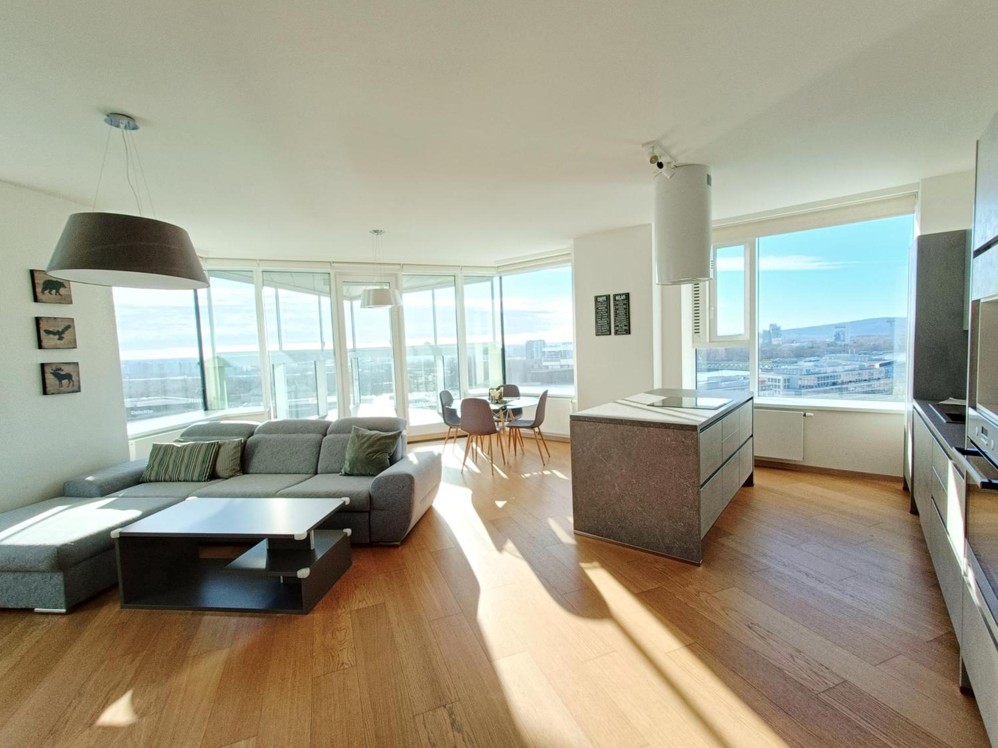Sag Panorama 3 19th Floor Great View Free Parking Căn hộ Bratislava
