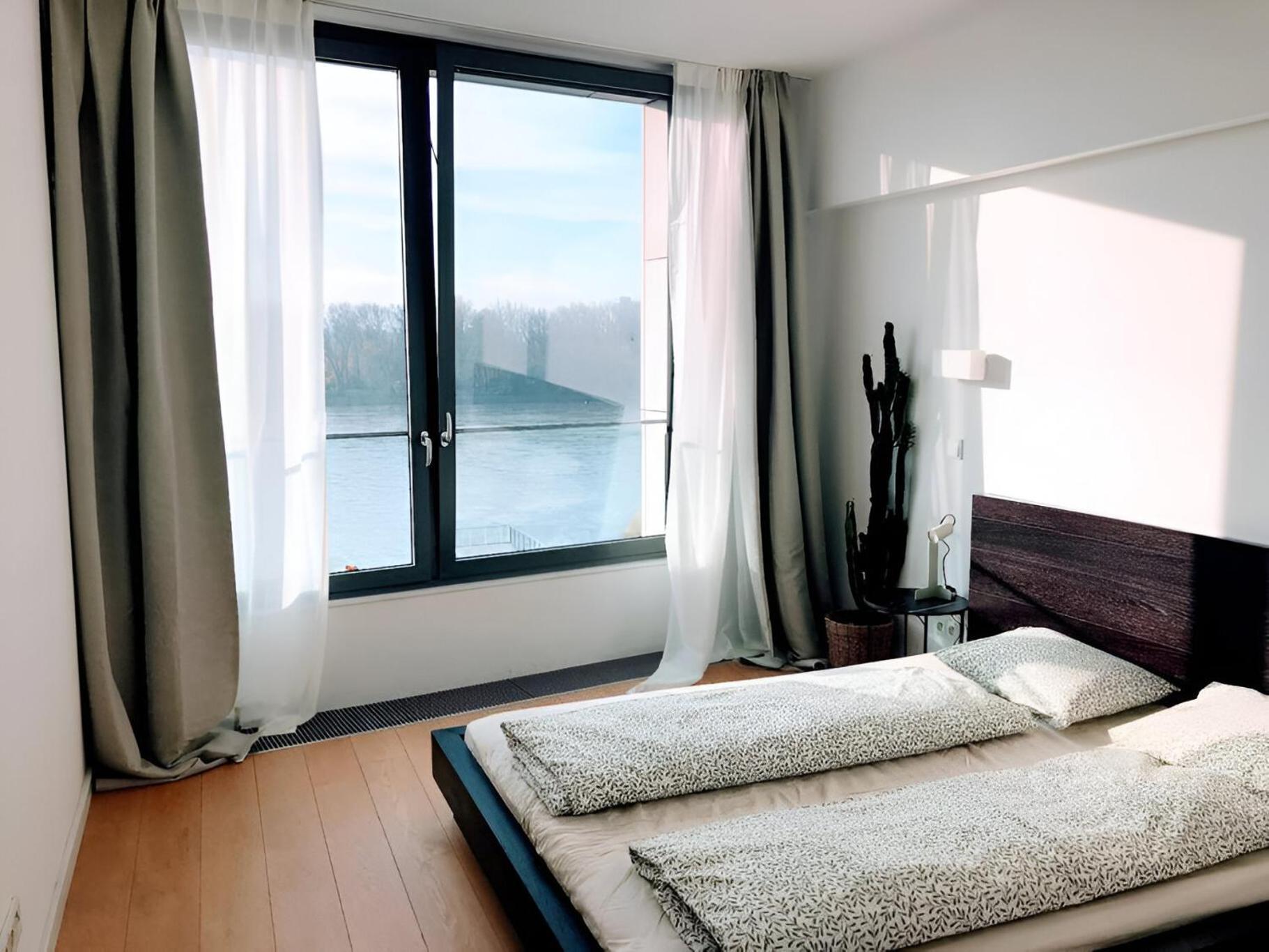 V Eurovea S Uzasnym Vyhladom Na Dunaj Apartment Bratislava