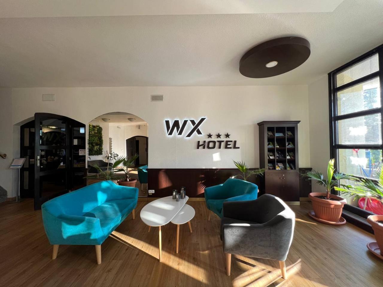 Wx Hotel Hotel 3*