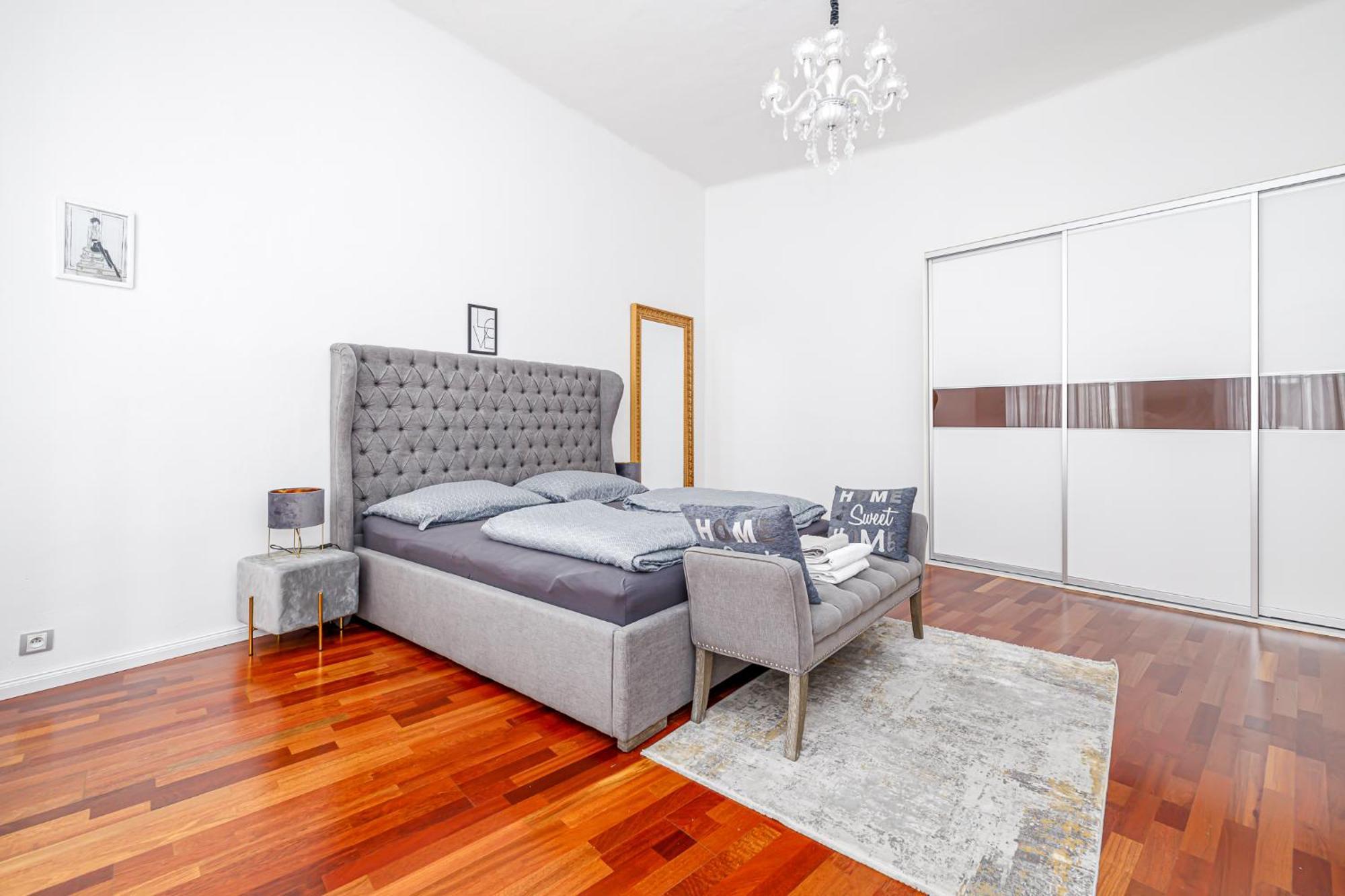 Apartment Newly Renovated In The Old Town Bratislava