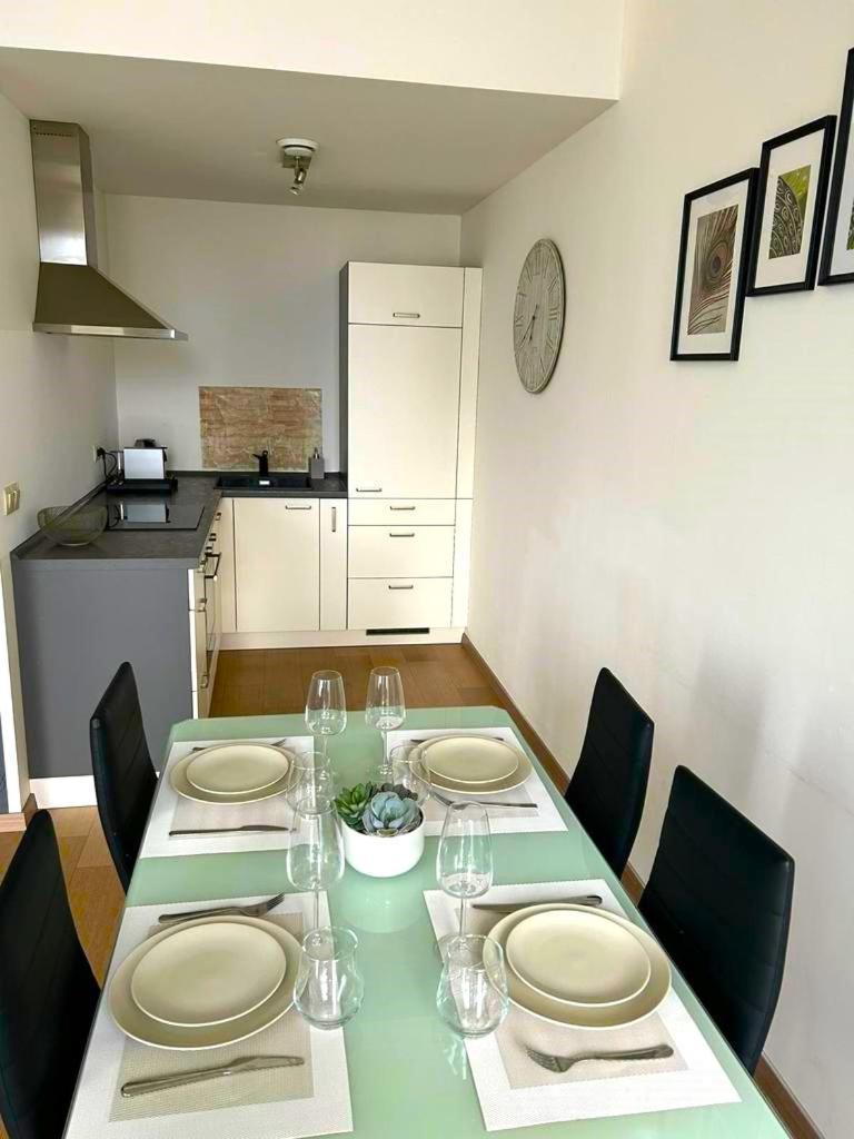Skau Panorama Family & Business View Free Parking Apartment Bratislava