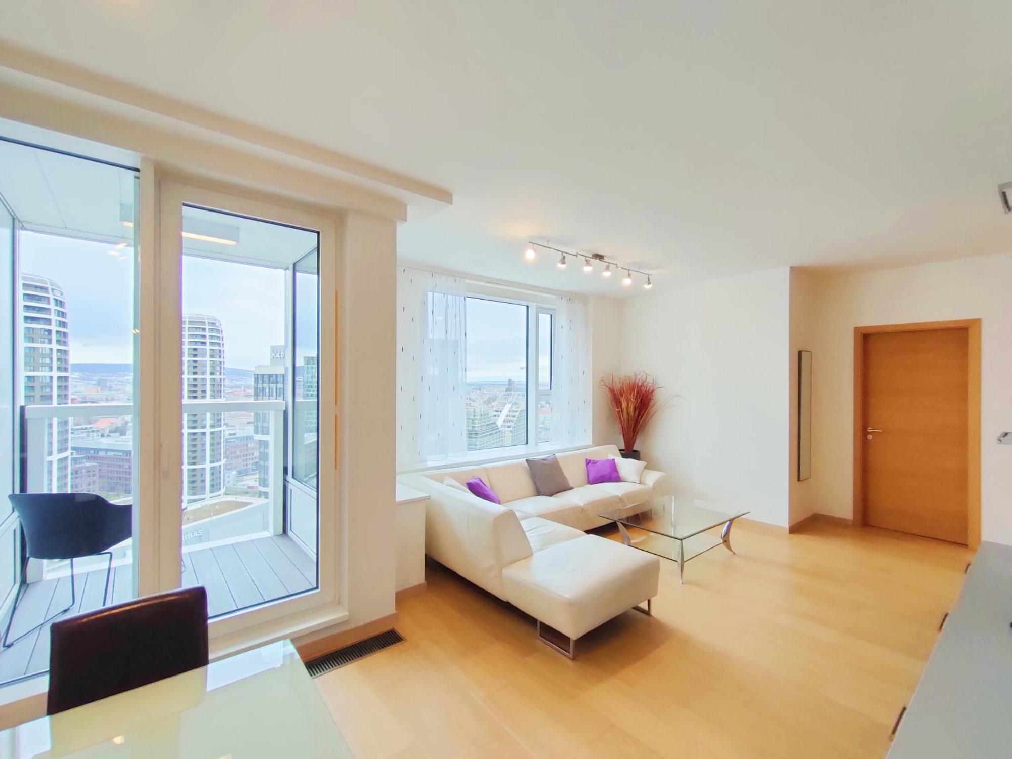 Apartment Sag Romantic 22 Floor Panorama Free Parking Free Wifi Bratislava