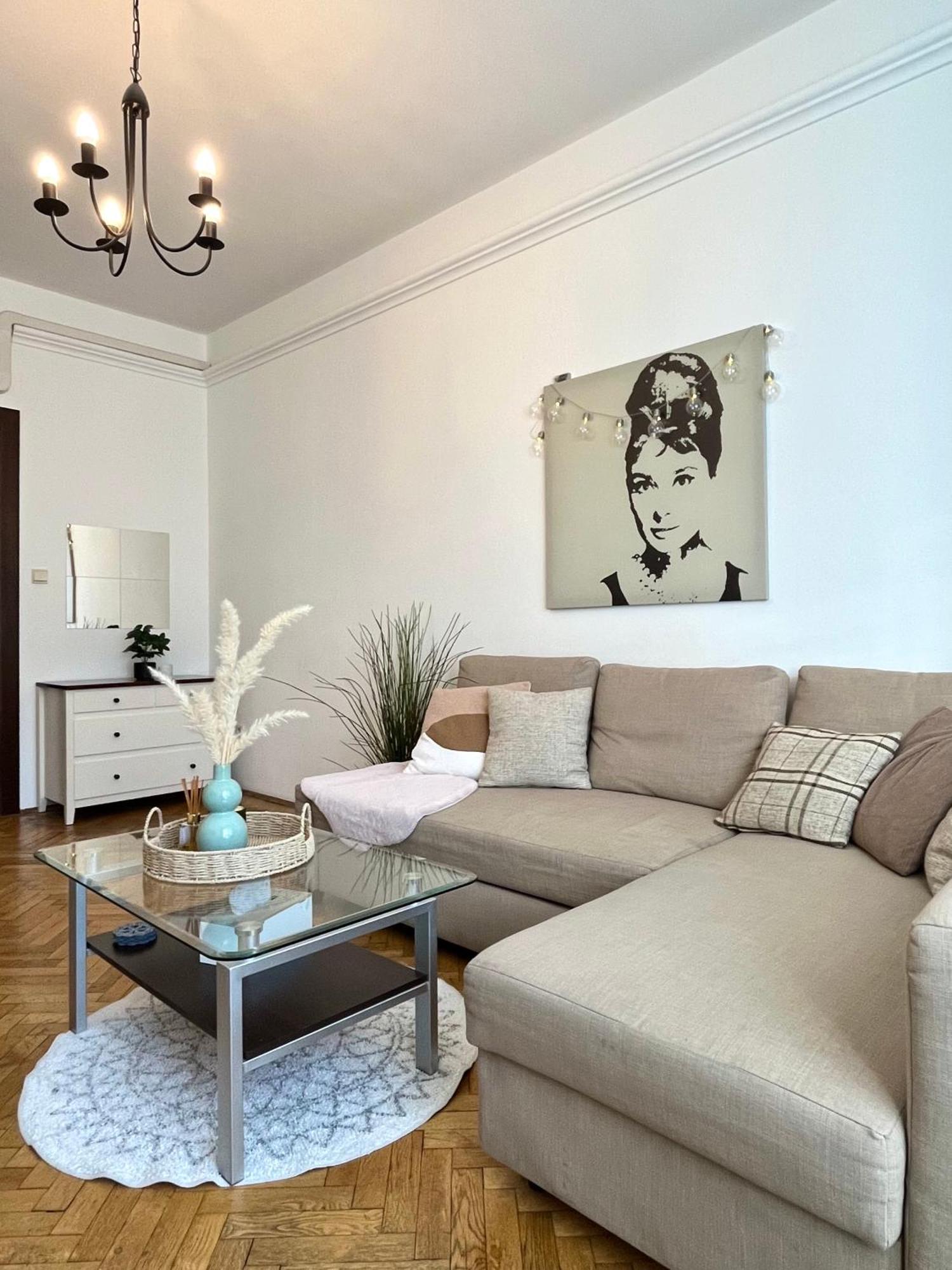 Apartment Audrey Hepburn Old Town Air Conditioned