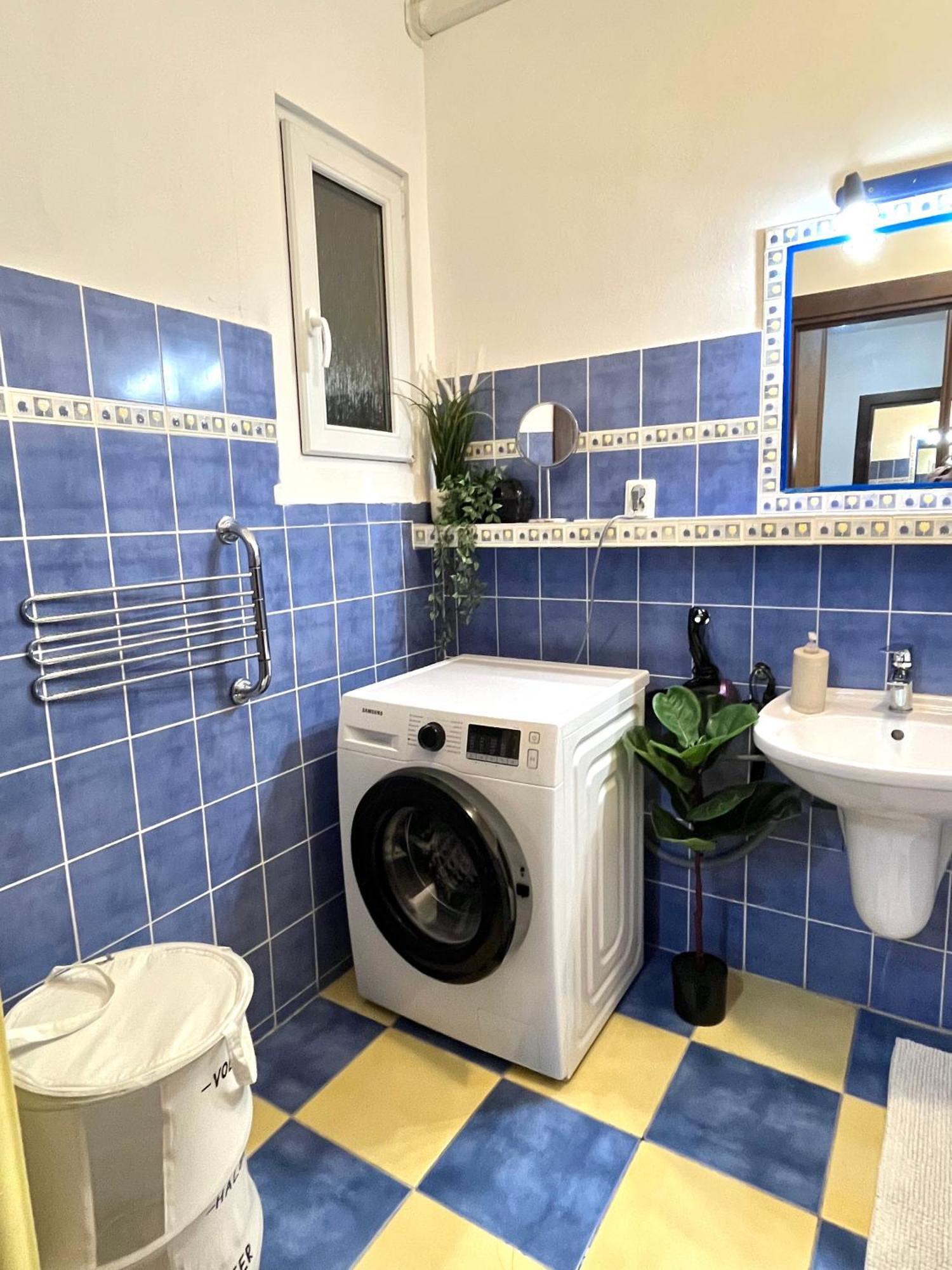 Apartmán Audrey Hepburn Old Town Air Conditioned *