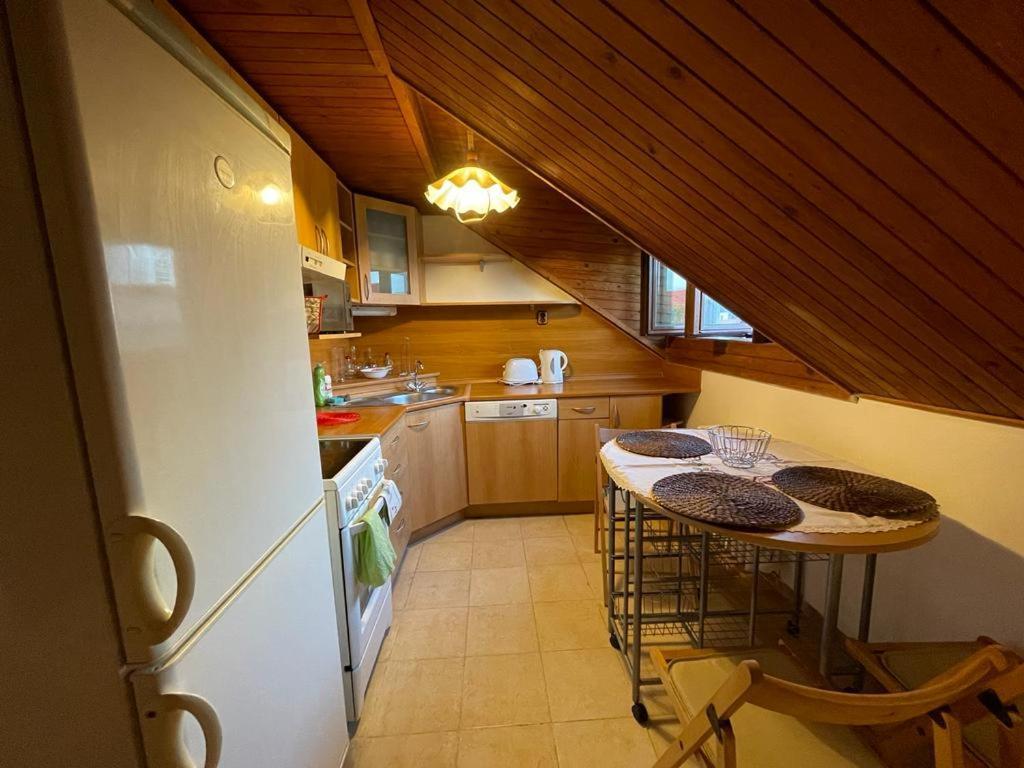 Attic Flat In The Center Apartment *