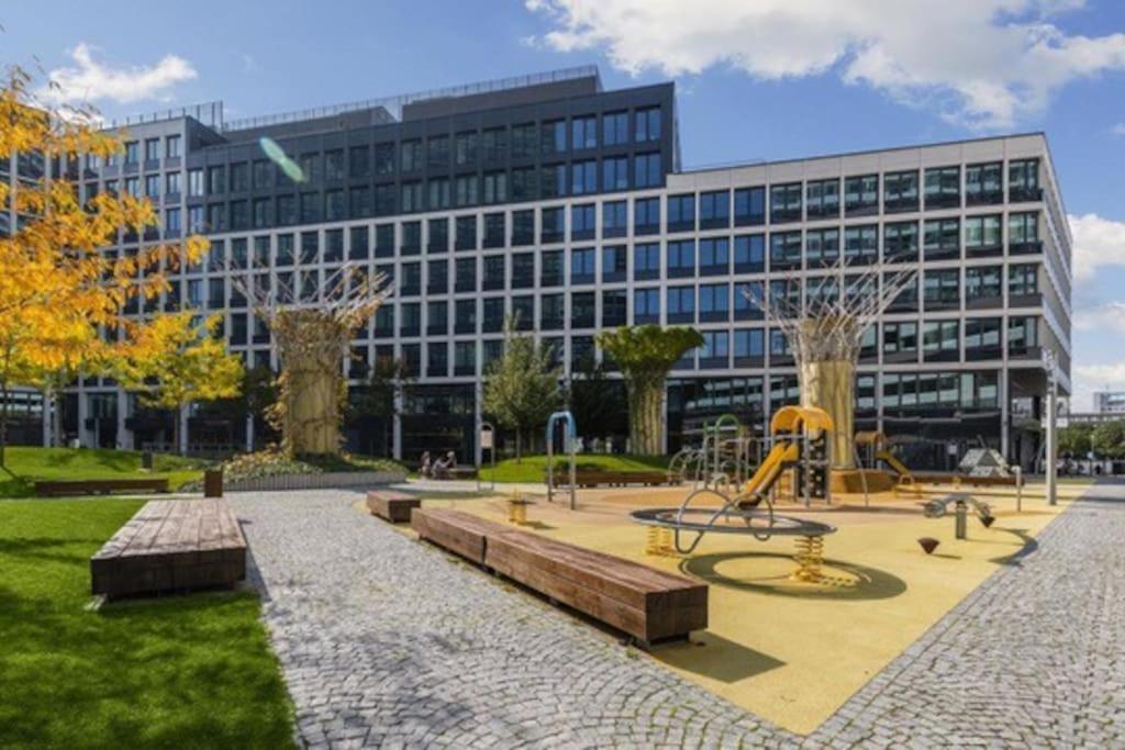 Apartment On The Danube, Center, Free Parking