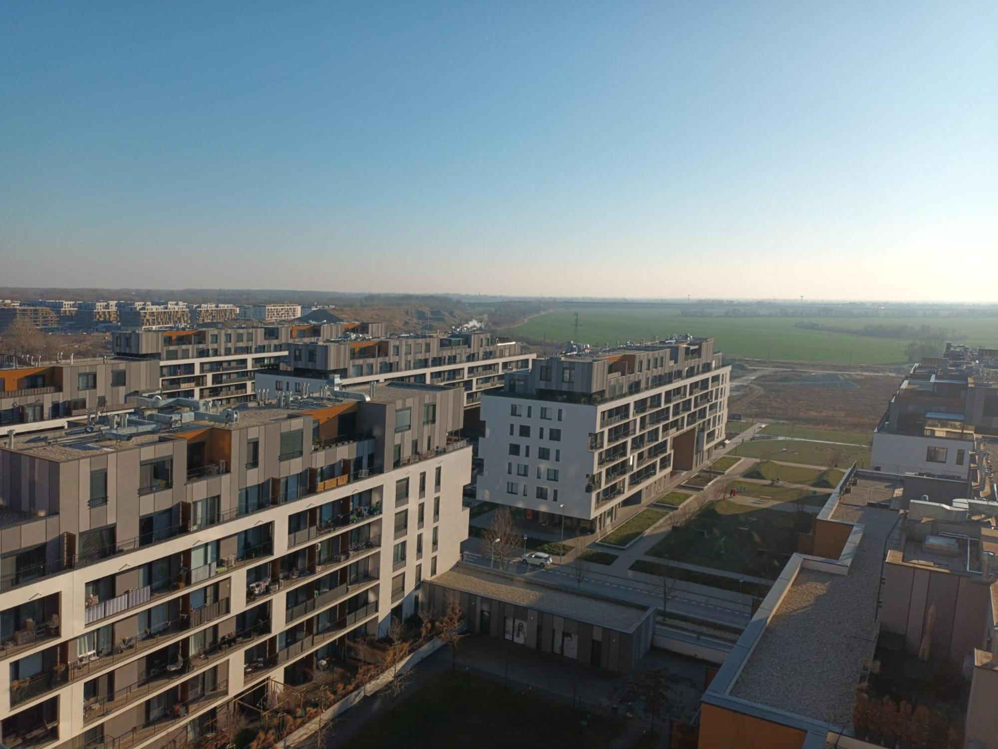 1 With Terrace, Petrzalka Căn hộ Bratislava
