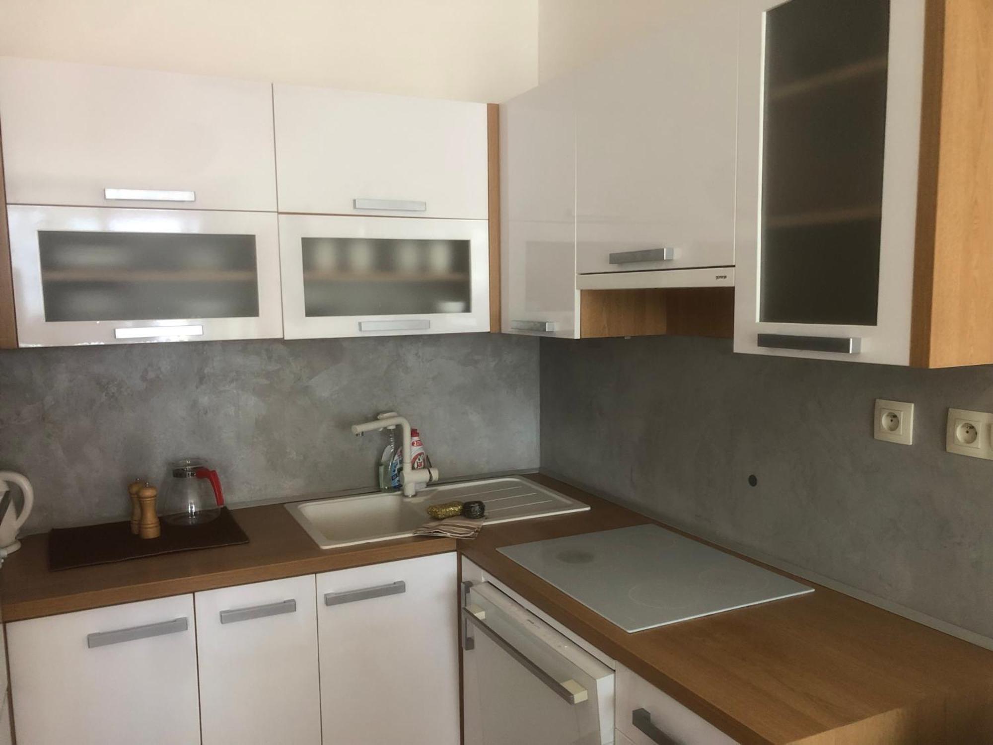 Downtown In The Heart Of The New Center, 4 Persons, Parking Apartment Bratislava