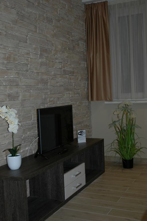 Apartments Viktor Apartment