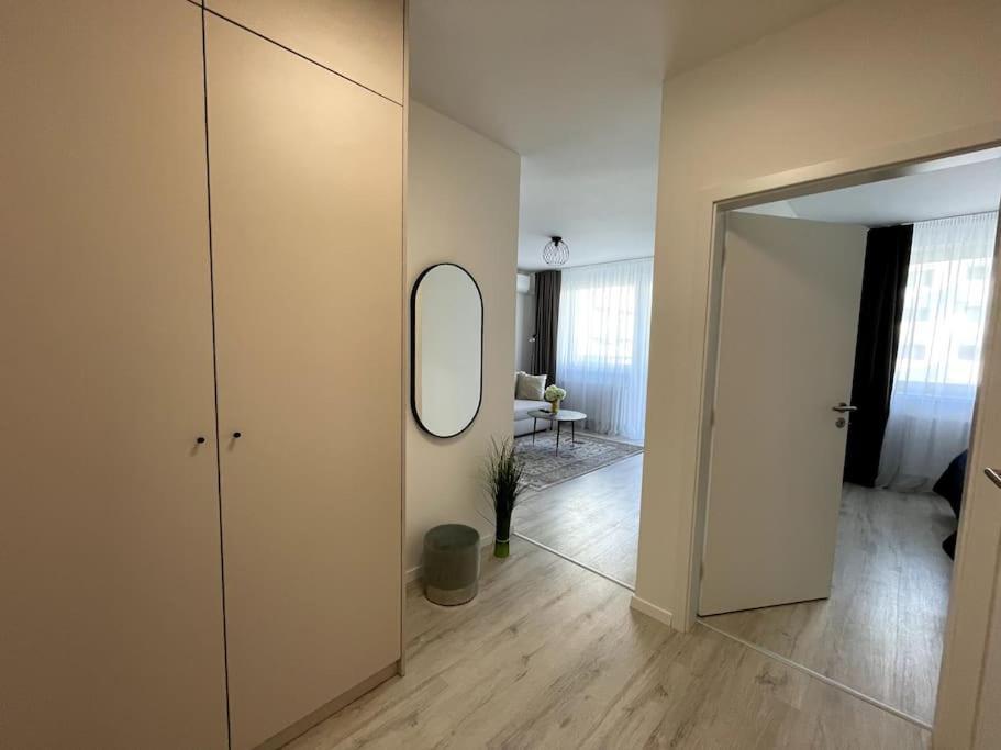 Skynest B404 Apartment