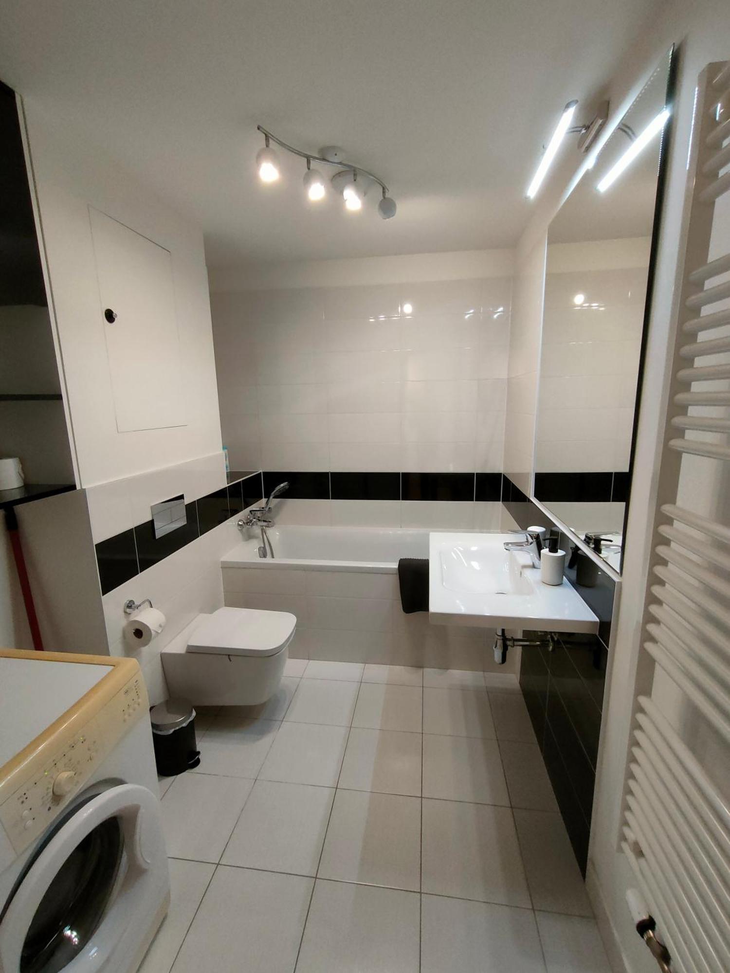 Sag Romantic 22 Floor Panorama Free Parking Free Wifi Apartment Bratislava