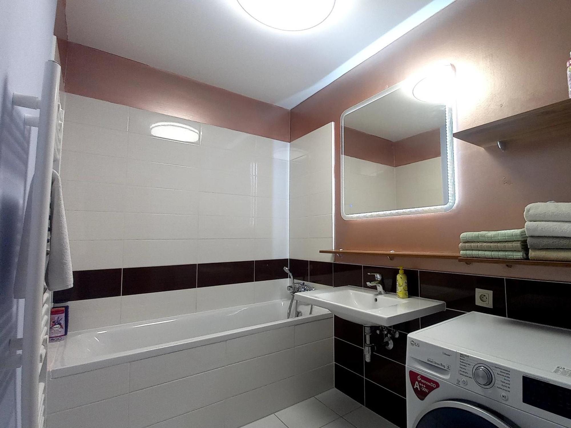 Panorama - Spacious Near Eurovea * Bratislava