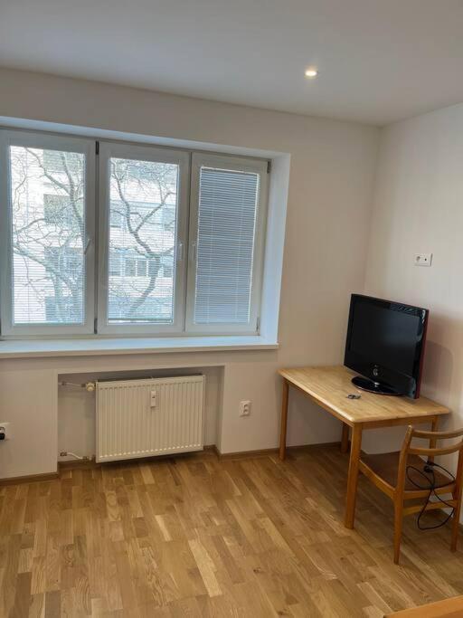 Apartment Brand New In The Heart Of