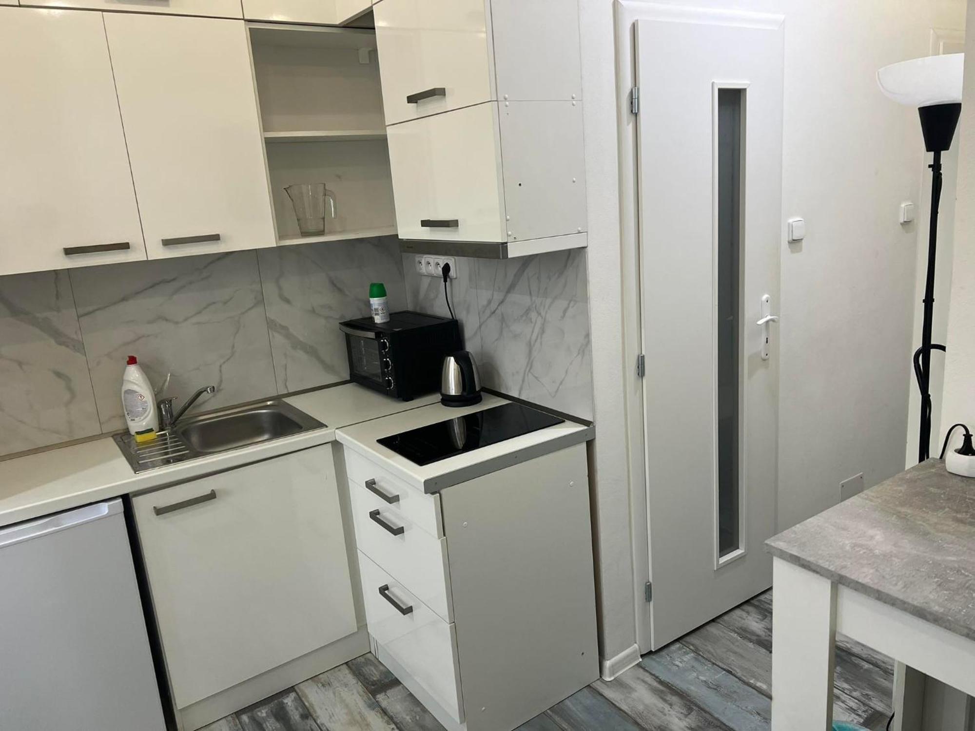 White Apartment, Kraskova 2, Apartment Bratislava