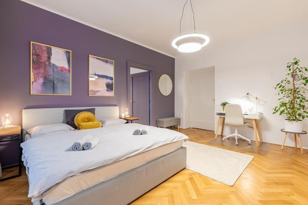 Luxury On Wilsonova, Close To Center *