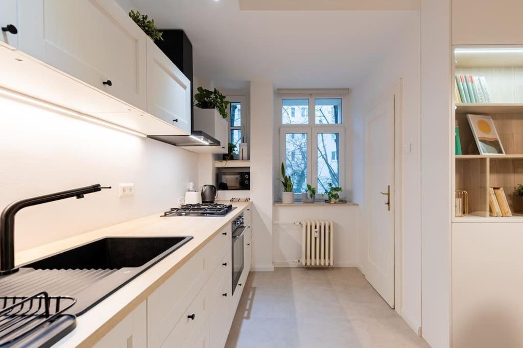 Luxury On Wilsonova, Close To Center Apartment *