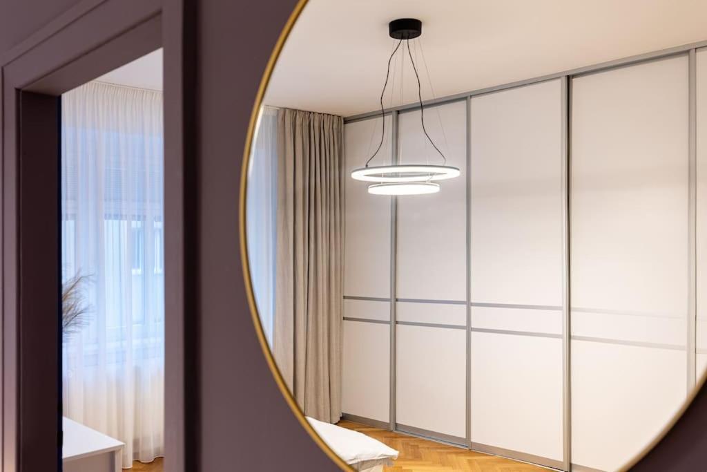 Luxury On Wilsonova, Close To Center