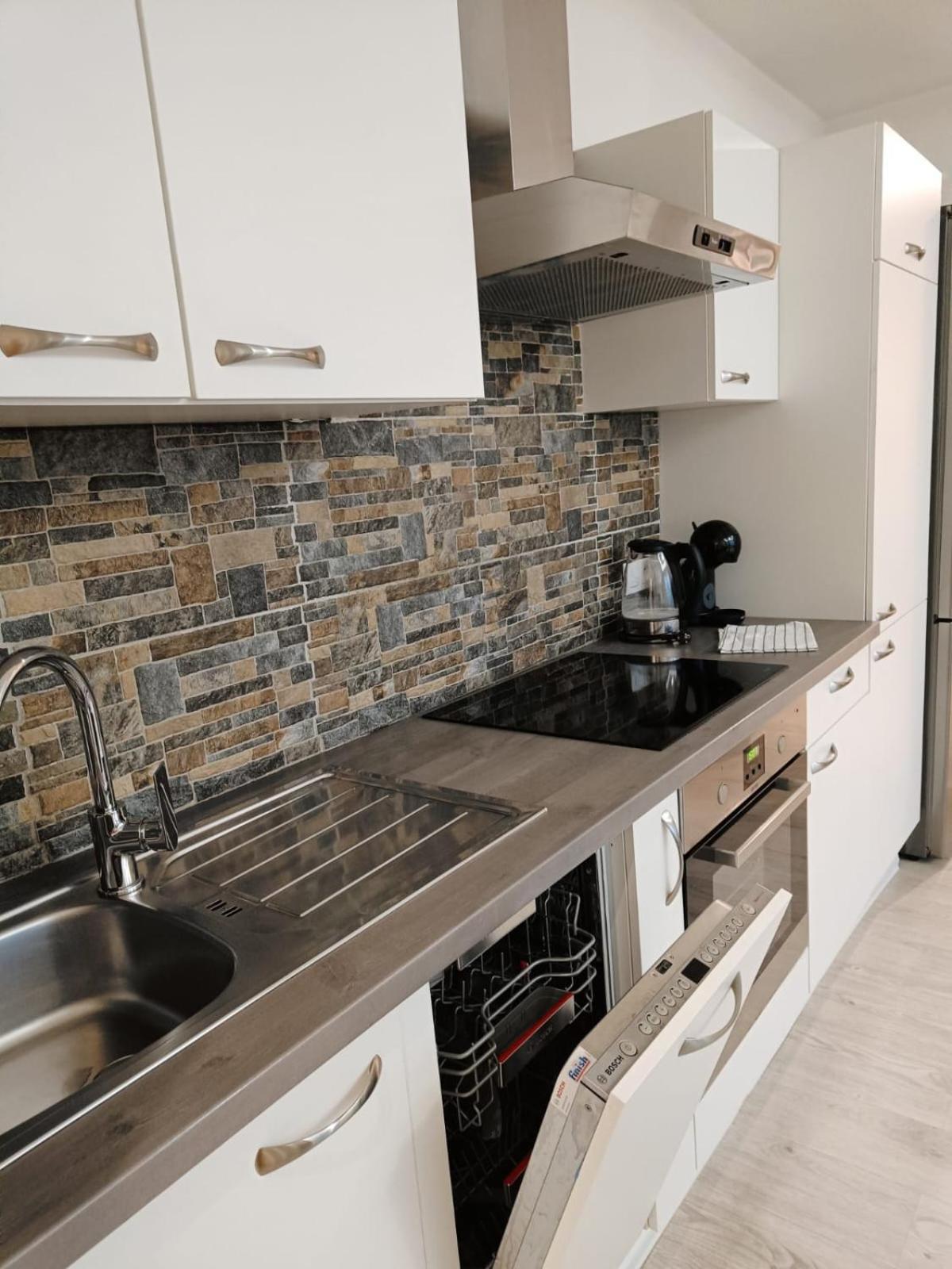 Sag Riazanska 3 Free Wi-fi Apartment
